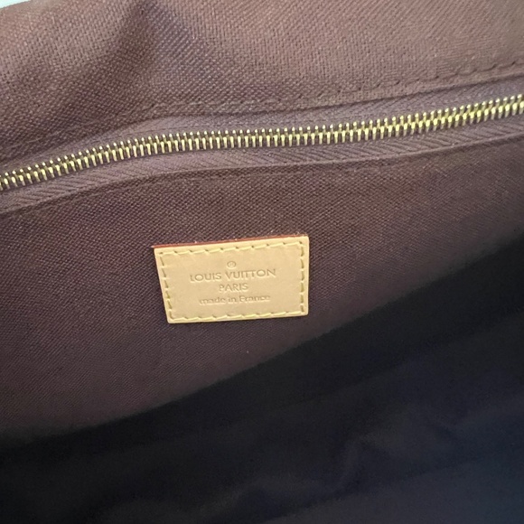 NEW LOUIS VUITTON  Monogram Menilmontant MM - Picture 12 of 16